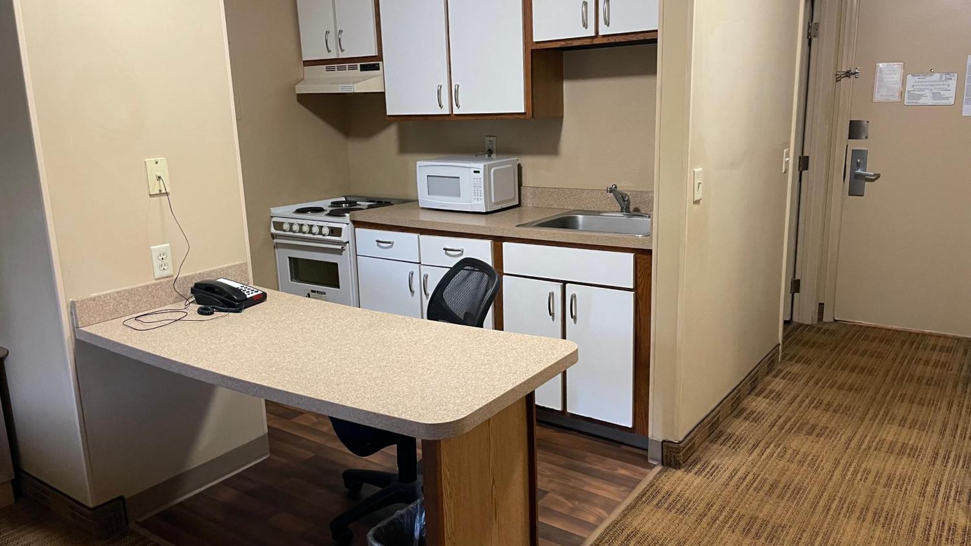 Sonesta Simply Suites Memphis Exterior photo